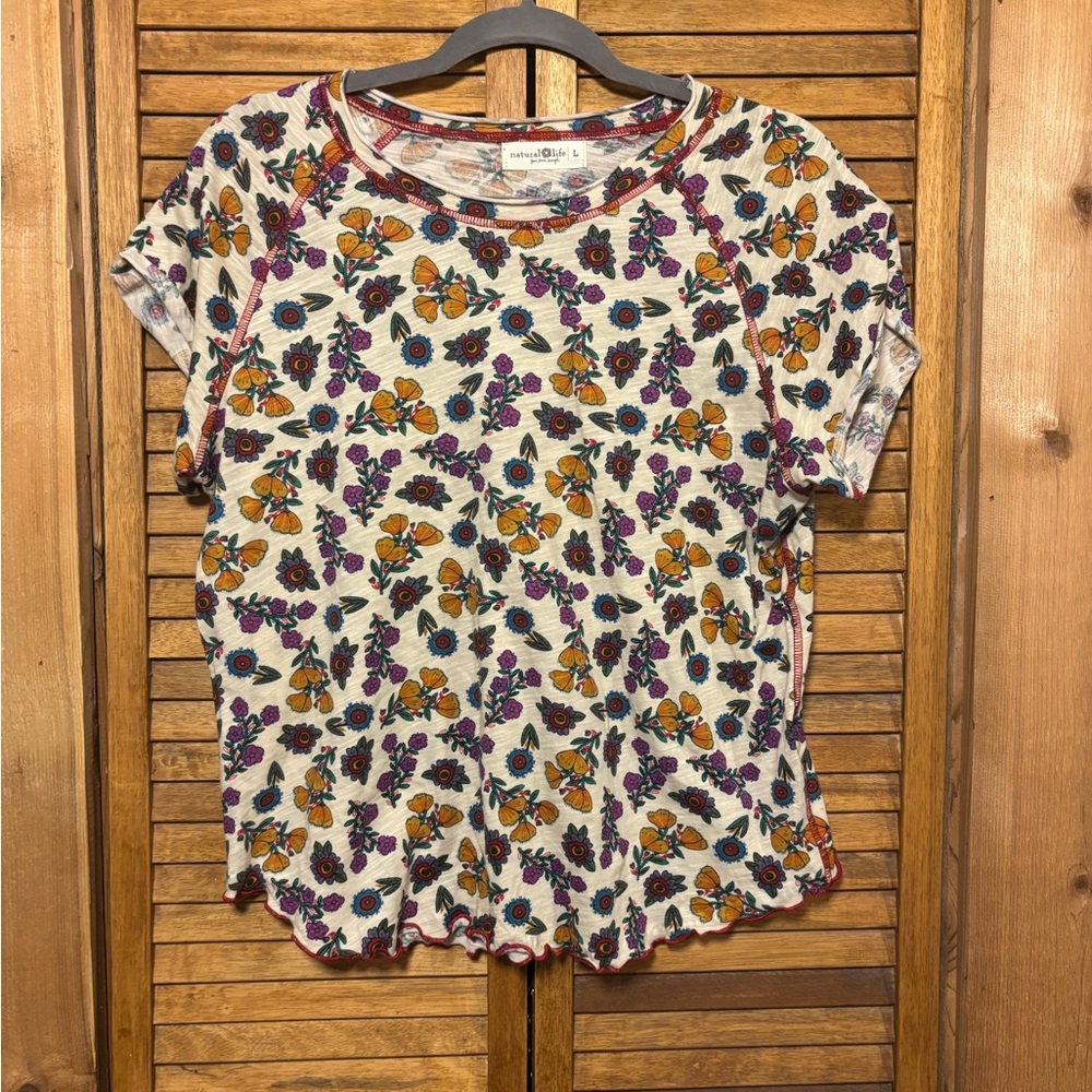 Natural life lettuce hem Floral Print tee